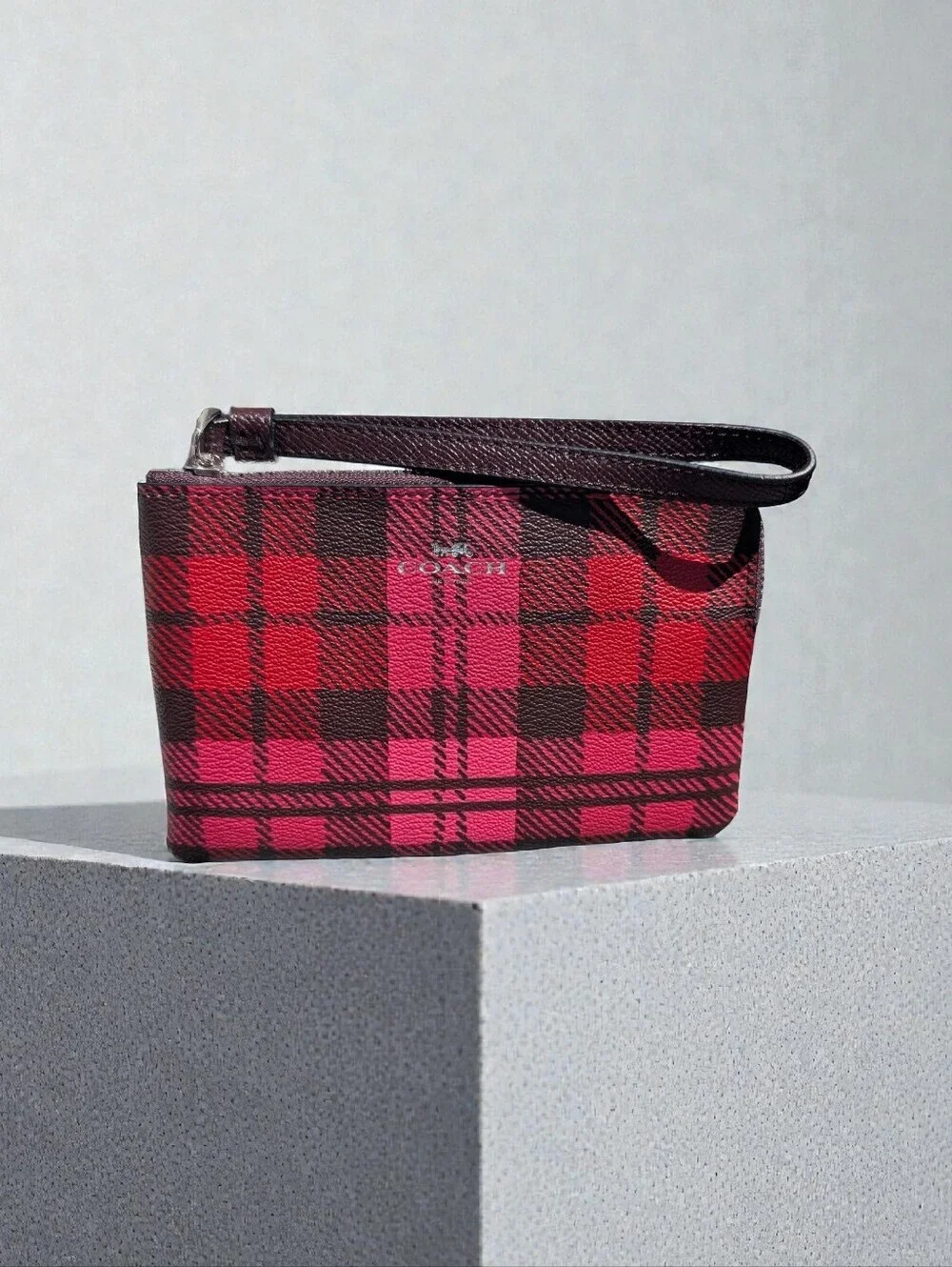 Coach Corner Zip Wristlet With Shadow Plaid Print (Coach F23632) (NWT)